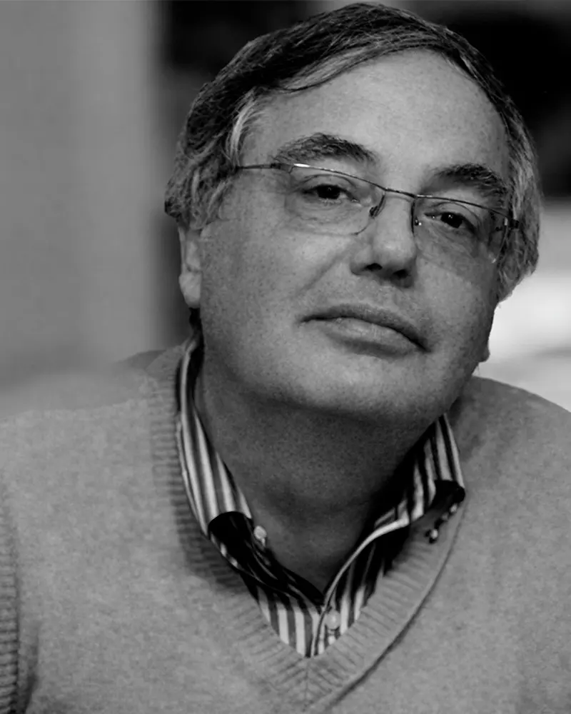 Don Randolph von Breymann, host of Gran Casa Universitaria